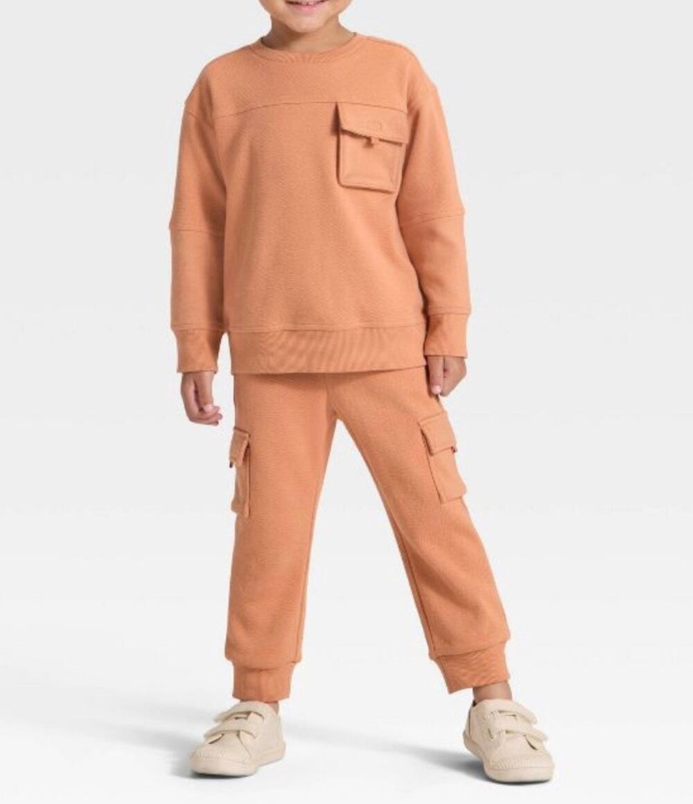 Cat & Jack Sweatsuit Boys 5T 2-piece Sand Brown Cargo Joggers Pull On NWT